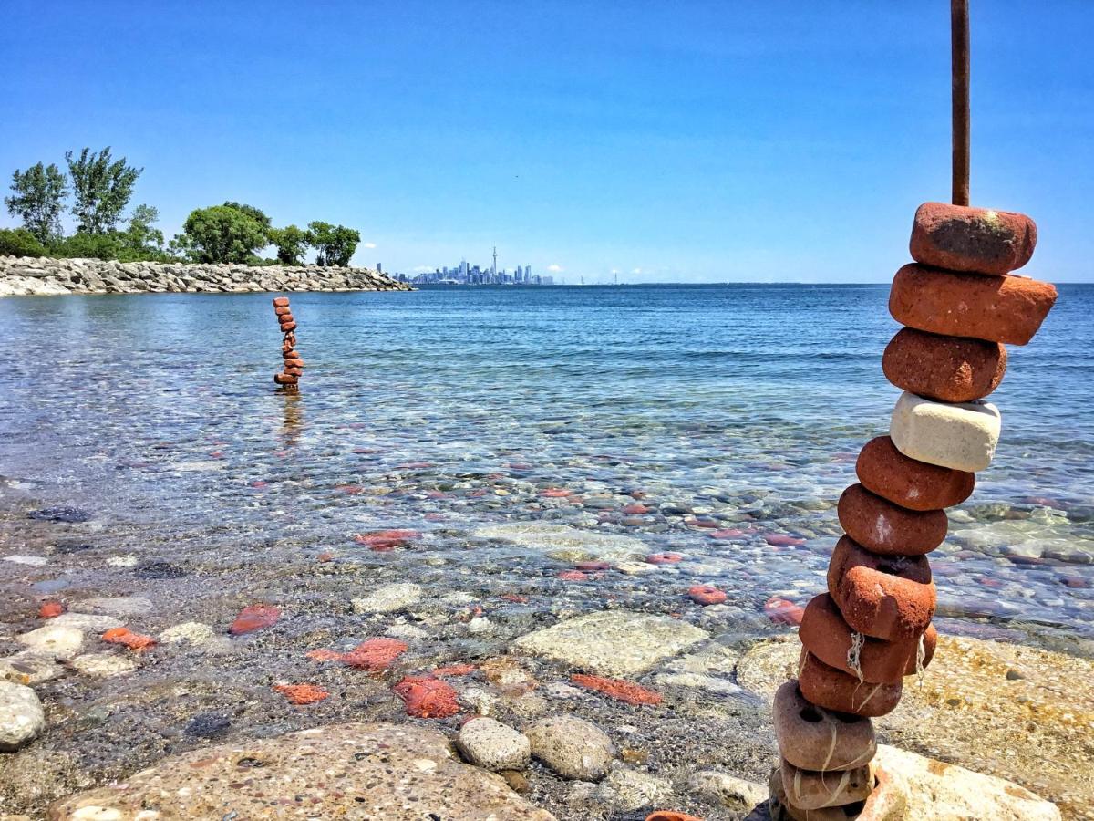 The Westlake Toronto Luaran gambar